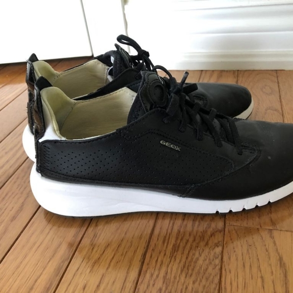 Geox Respira Aerentis shoes - Picture 1 of 3